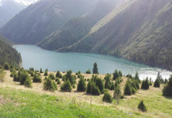 1.5 million people visit Kazakhstan's national parks last year