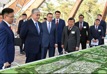 President familiarizes with G4 City project