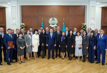Мемлекеттік органдар мен компаниялардың қызметкерлері марапатталды