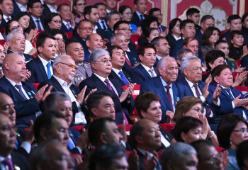 Мемлекет басшысы Республика күніне арналған салтанатты концертке барды