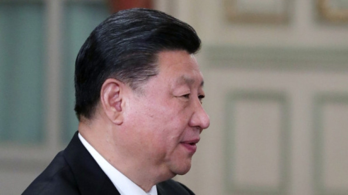 Си Цзиньпин избран генеральным секретарем Компартии Китая