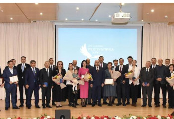 Мәдениет және спорт саласы қызметкерлеріне мемлекеттік наградалар табысталды