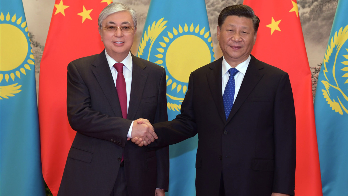 Tokayev congratulates Xi Jinping on re-election as secretary general of Communist Party's Central Committee