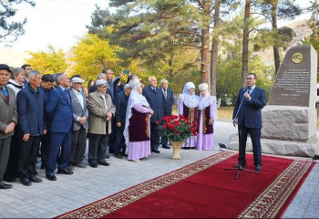 Қонаевта қазақтың үш тарихи тұлғасына мемориалдық ескерткіш ашылды