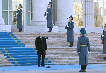 Tokayev attends state flag raising ceremony