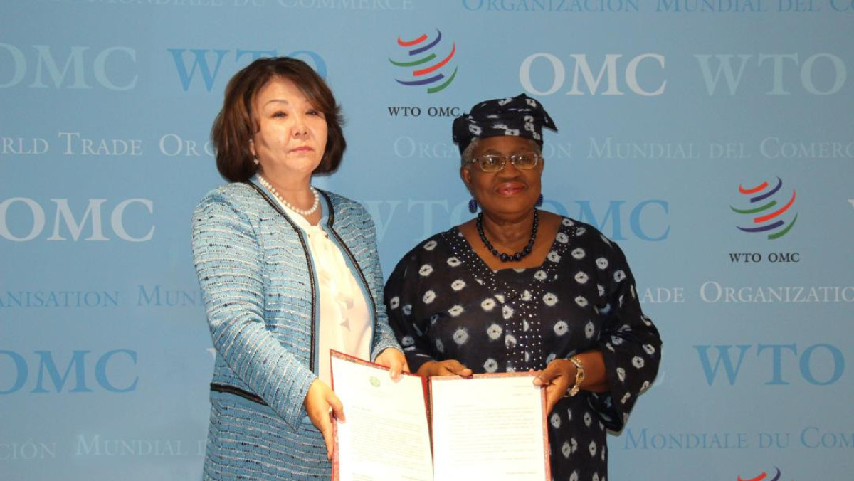 Kazakhstan's permanent representative to WTO presents credentials to Director-General of WTO