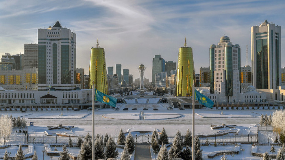 Казахстанцы рассказали, чего ждут от будущего президента