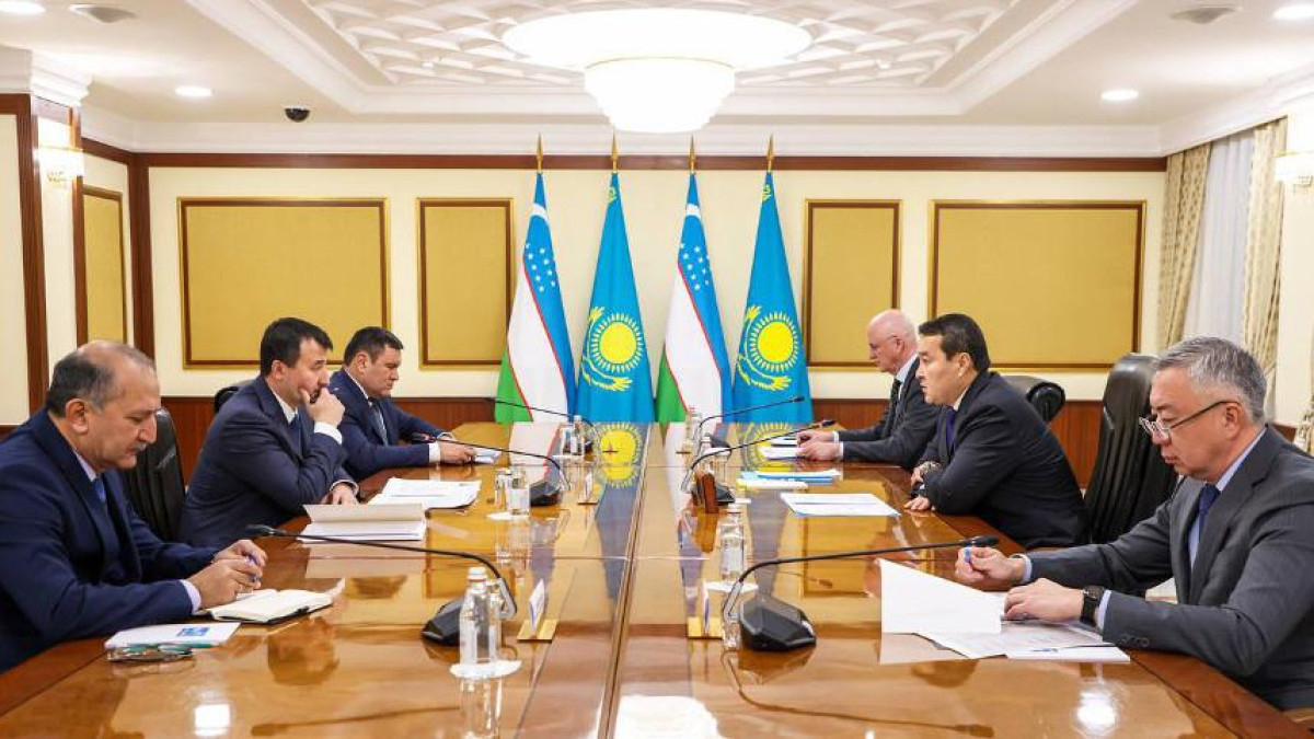Әлихан Смайылов Өзбекстан Премьер-Министрінің орынбасарларымен кездесті