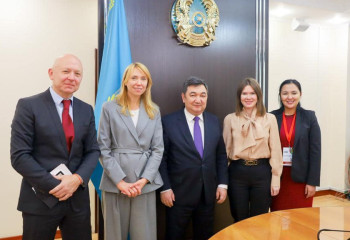 Министр информации и общественного развития встретился с делегацией TikTok Kazakhstan