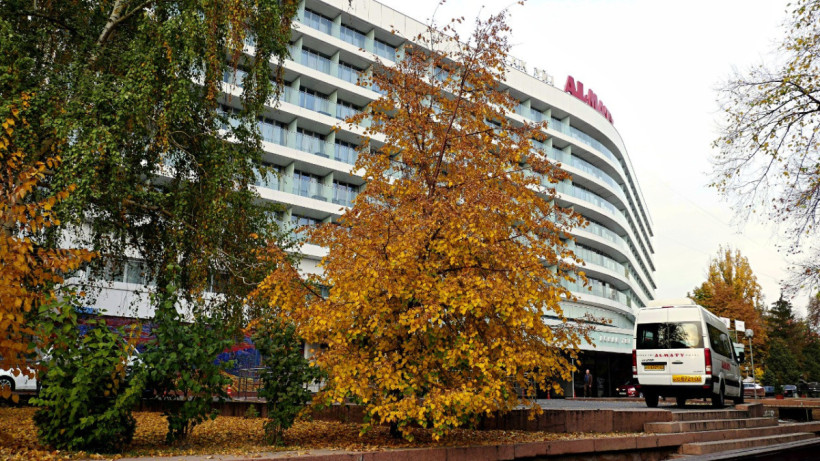  Артур Алипов 