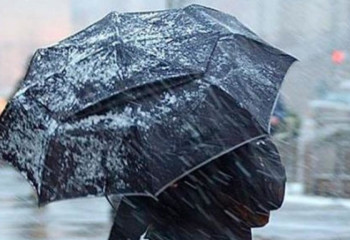 Штормовое предупреждение объявлено в Астане и ряде регионов страны