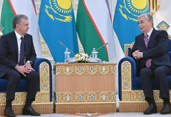 Мемлекет басшысы Өзбекстан президенті Шавкат Мирзиёевпен кездесті