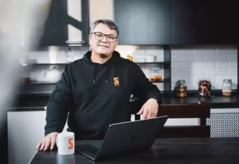 Қазақстандық сериалдарға креатив керек – Александр Аксютиц