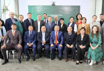 Бас редакторлар газеттің бүгіні мен келешегін талқылады