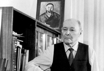 Қайым Мұхамедханұлын кімдер қудалады