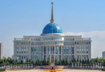 Мемлекет басшысы Үндістан Премьер-министріне көңіл айтты