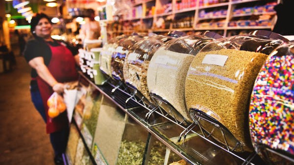 Супермаркеты VS базары и рынки: что выбирают казахстанцы?