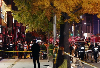 South Korea’s interior minister apologizes over Halloween tragedy