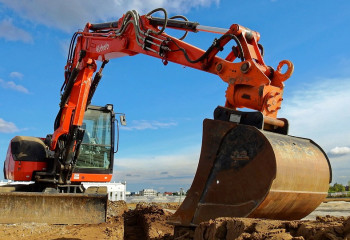 Рабочий в Акмолинской области погиб от удара ковшом