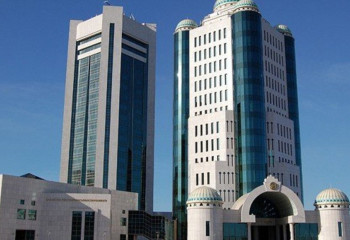 Kazakhstan Senate adopts law «On Constitutional Court»