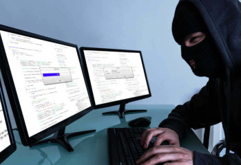 Ақтөбеде заңгер алаяққа алданып қалды