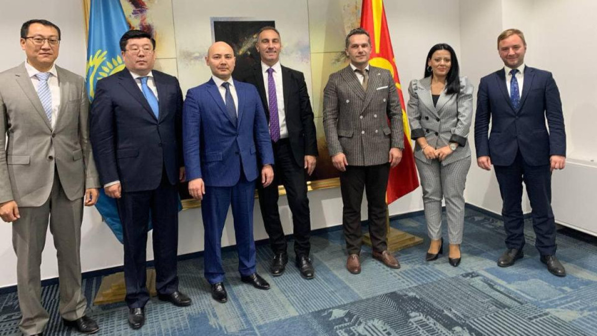 Министр нацэкономики провел ряд двусторонних встреч в Северной Македонии