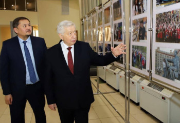 Саясат Нұрбек Мәскеу мемлекеттік университетінің Қазақстандағы филиалында дәріс оқыды