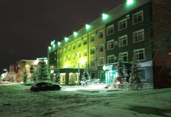 Дорожники на трассах работали круглосуточно из-за снегопада на севере Казахстана