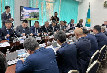 Сенаторлар ветеринарлық қауіпсіздік мәселелерін талқылады