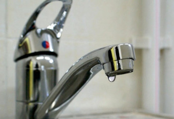 Петропавлда су құбыры зақымданып, тұрғын үйлер сусыз қалды