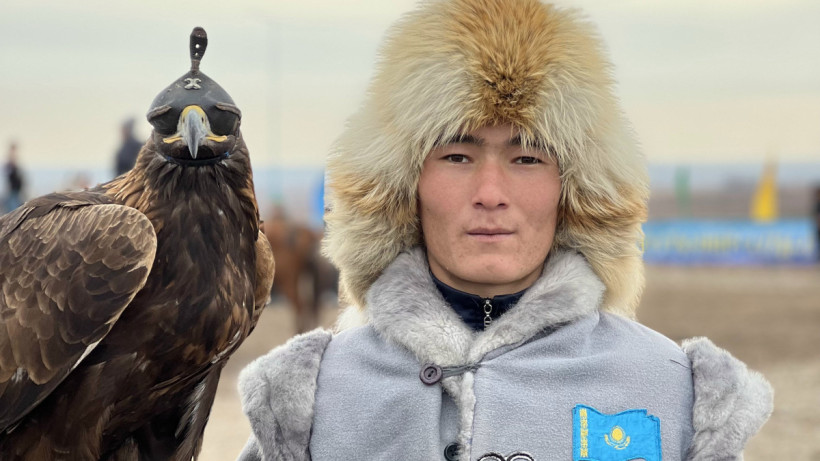  кейіпкердің жеке мұрағатынан 