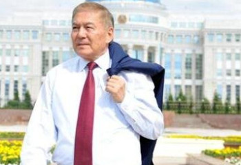 Өркендеудің өзегі саяси реформаларды сапалы жүргізуден көрінеді