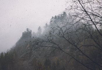 В Астане и 10 областях Казахстана объявлено штормовое предупреждение