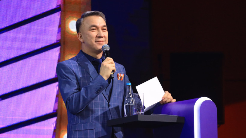  кейіпкердің жеке мұрағатынан 