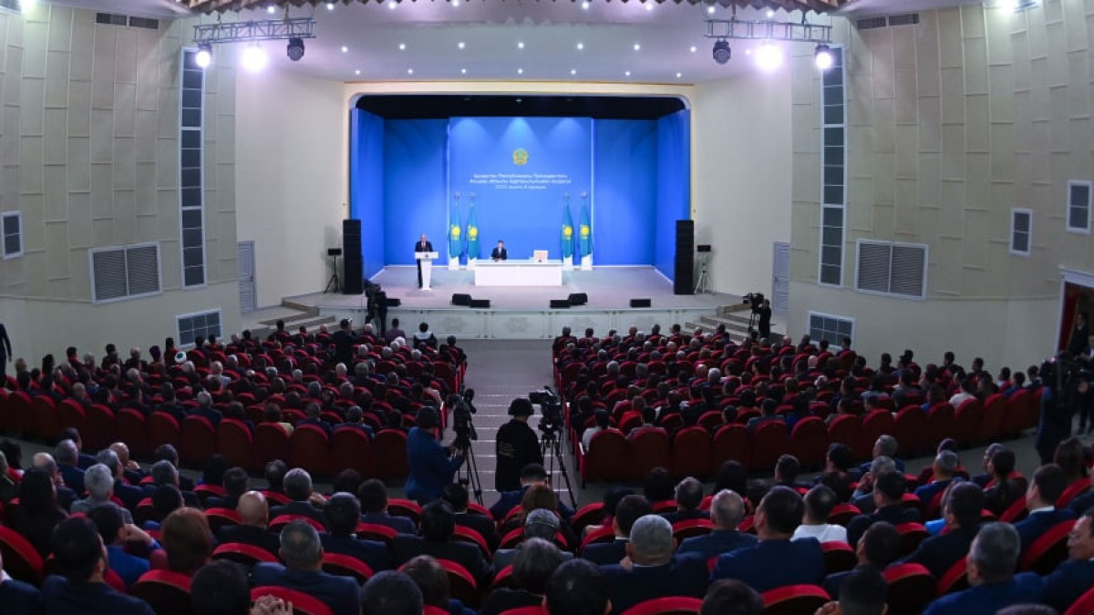 Президент определил приоритеты развития Атырауской области