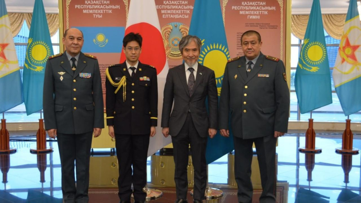 Посол Японии провел лекцию в военном вузе