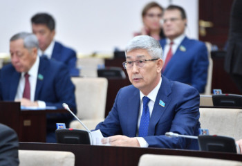 Сенаторлар өңірлерді дамытуға 13,7 млрд теңге бөлуді ұсынды