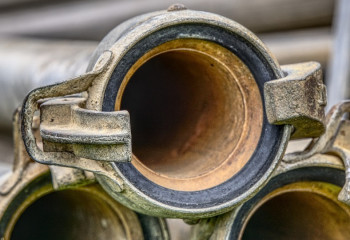 Алматыда су құбыры жарылды