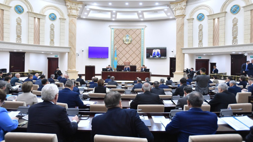  Сенаттың баспасөз қызметі 