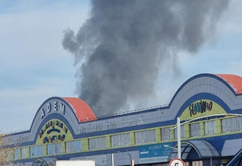 Крупный пожар: склад горит в Алматы