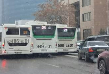 Жол-көлік оқиғасына кінәлі автобус жүргізушісіне хаттама толтырылды