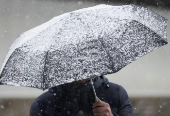 Штормовое предупреждение объявлено в ряде регионов Казахстана