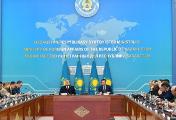 Foreign diplomats get acquainted with preparations for upcoming presidential elections in Kazakhstan