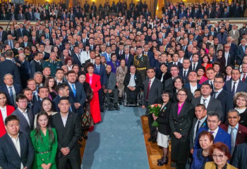 Касым-Жомарт Токаев наградил ряд жителей Алматы