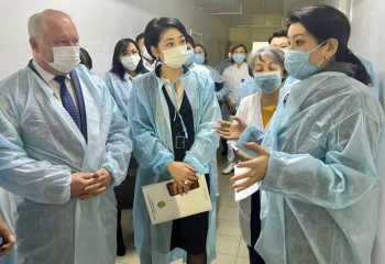 Дефицит специалистов, изношенность зданий: глава Минздрава о сельских больницах