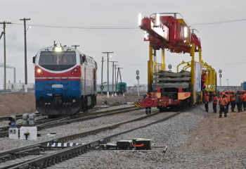 Начато строительство вторых путей на железнодорожном участке Достык-Мойынты