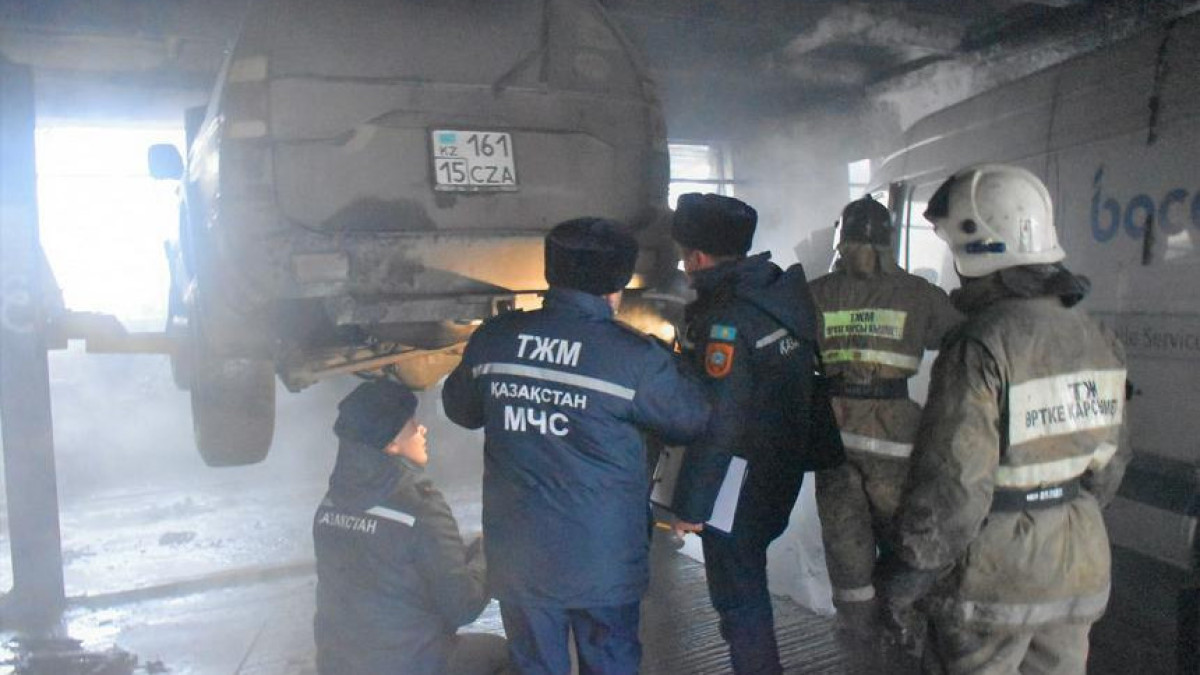 Взрыв произошел на СТО в Петропавловске, есть пострадавшие