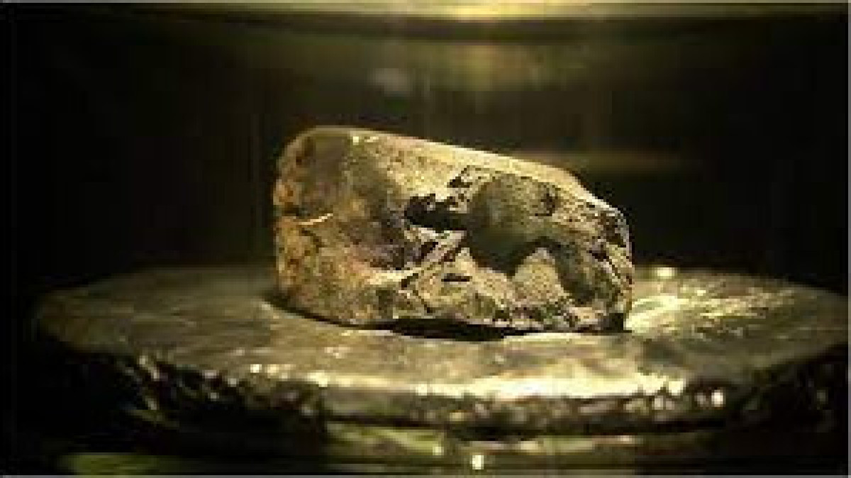 Упавший в Англии метеорит может подтвердить теорию о внеземном происхождении воды на нашей планете