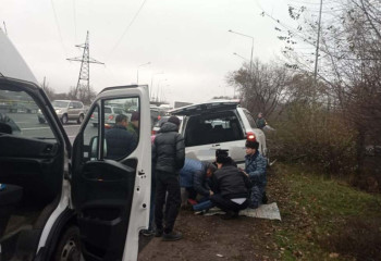 Водителя с приступом эпилепсии спасли полицейские Алматы