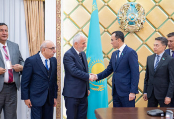 Мәулен Әшімбаев ТүркПА байқаушыларымен кездесті